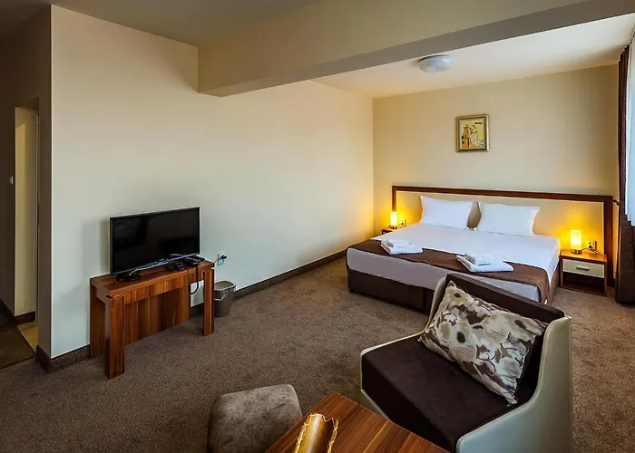 Family Bulgaria * Харманли