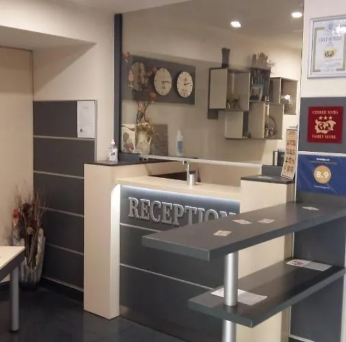 Хотел Family Bulgaria *