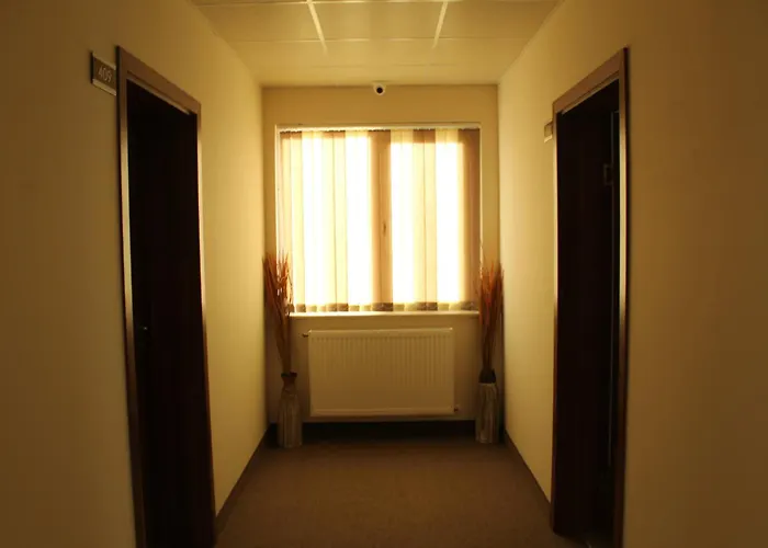 Хотел Family Bulgaria *